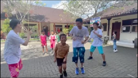 uganda thumbnail